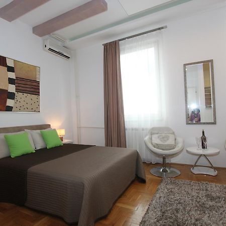 New Belgrade Apartment In Belgrado Exterior foto